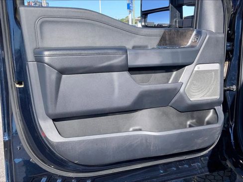 Certified 2023 Ford F250 Lariat w/ Chrome Package image 22