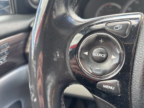 Used 2017 Honda Accord EX-L image 18