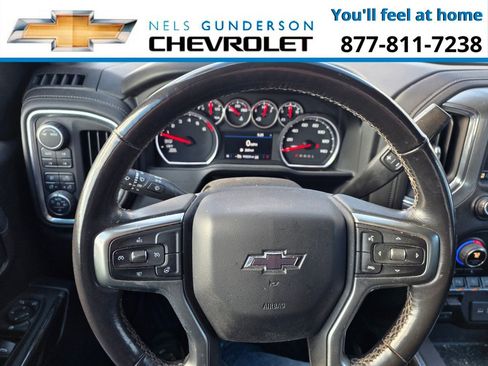 Used 2021 Chevrolet Silverado 1500 LT Trail Boss w/ Convenience Package II AWD/4WD image 9