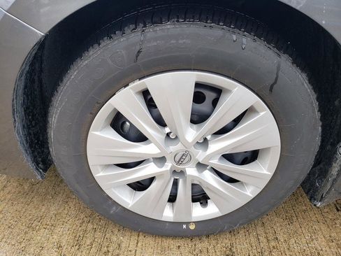 Certified 2025 Nissan Sentra S image 44