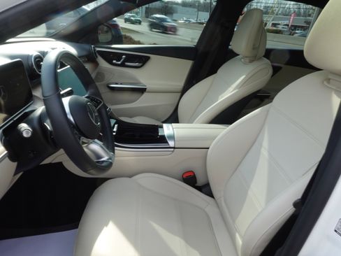 Certified 2023 Mercedes-Benz C 300 4MATIC Sedan image 10