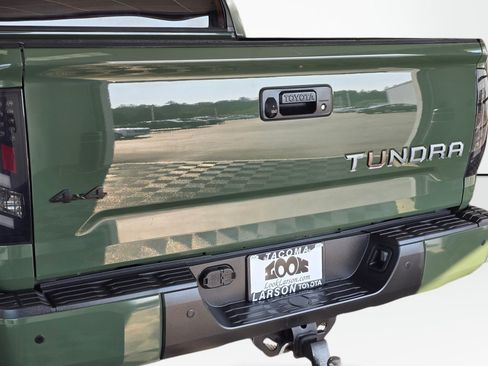 Used 2021 Toyota Tundra SR5 w/ Trail Edition AWD/4WD image 13