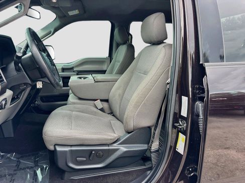 Used 2020 Ford F150 XLT w/ Equipment Group 302A Luxury AWD/4WD image 21