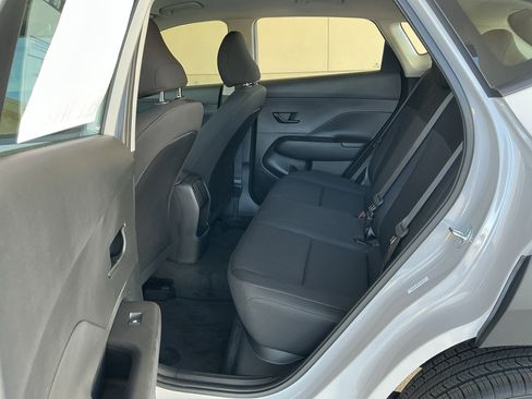 New 2026 Hyundai Kona SE AWD/4WD image 13