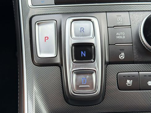 Used 2022 Hyundai Santa Fe Limited w/ Cargo Package FWD image 17