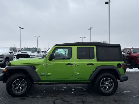 Used 2020 Jeep Wrangler Unlimited Sport S image 6