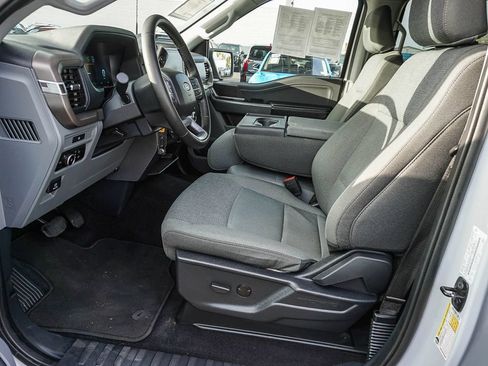 Used 2025 Ford F150 XLT w/ Equipment Group 301A Standard AWD/4WD image 17