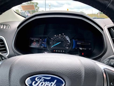 Used 2023 Ford Edge SEL AWD/4WD image 20