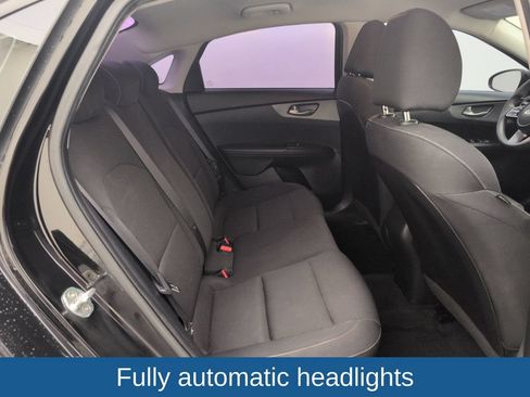 Used 2020 Kia Forte LXS FWD image 15