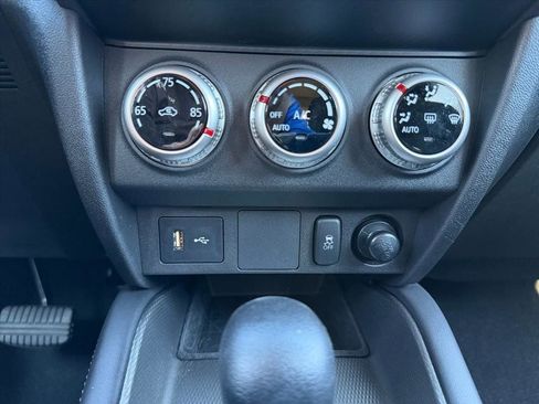 Used 2025 Mitsubishi Outlander Sport ES image 23