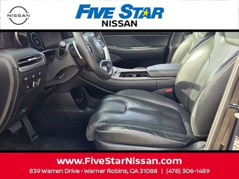 Used 2024 Hyundai Palisade Calligraphy image 5