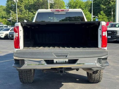 Used 2021 Chevrolet Silverado 2500 LTZ w/ LTZ Plus Package AWD/4WD image 5