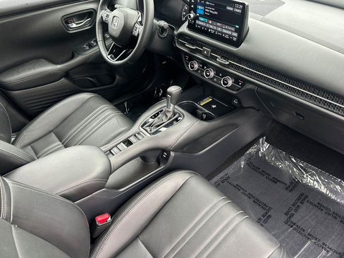 Certified 2025 Honda HR-V EX-L image 15