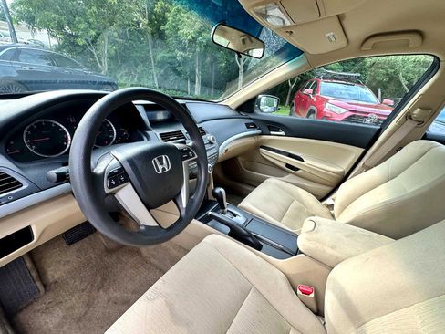 Used 2011 Honda Accord LX-P image 16