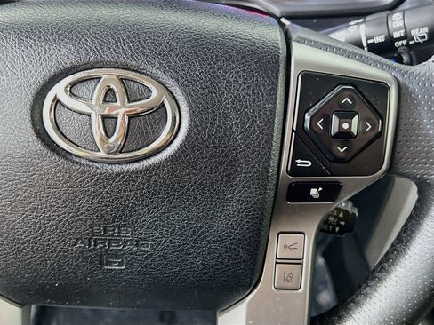 Used 2022 Toyota 4Runner Limited AWD/4WD image 20