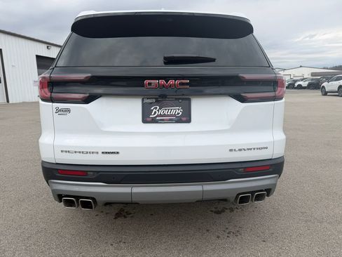 Used 2026 GMC Acadia Elevation w/ Elevation Premium Package AWD/4WD image 6