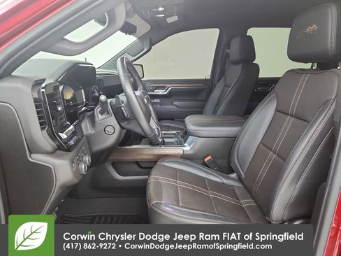 Used 2023 Chevrolet Silverado 1500 High Country w/ Technology Package image 19