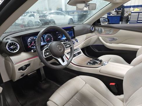 Used 2019 Mercedes-Benz E 450 4MATIC Cabriolet image 3