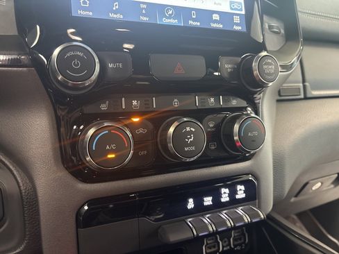 Used 2022 RAM 1500 Laramie w/ G/T Package image 24