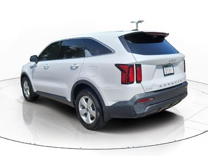 Used 2022 Kia Sorento LX