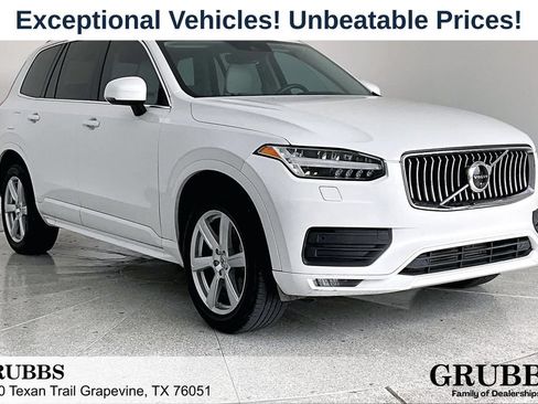 Used 2021 Volvo XC90 T5 Momentum w/ Advanced Package AWD/4WD image 1