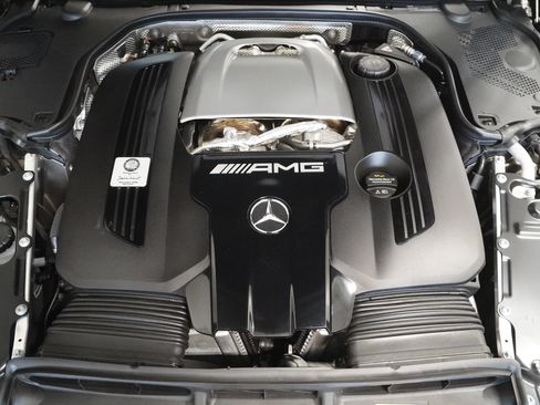Used 2025 Mercedes-Benz SL 63 AMG S e Performance 4MATIC image 33