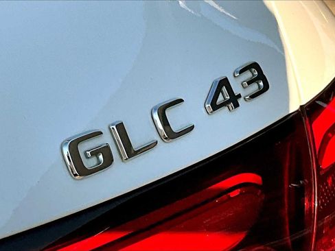 Used 2024 Mercedes-Benz GLC 43 AMG 4MATIC image 9