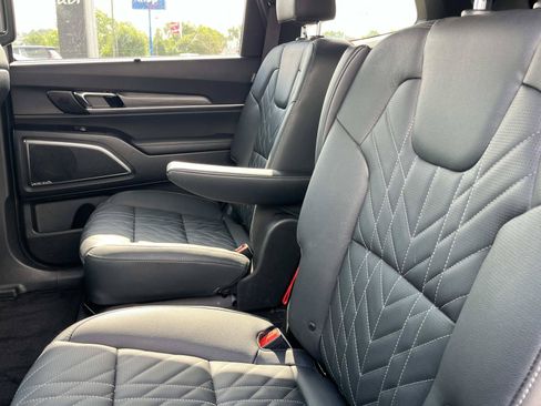 Used 2024 Kia Telluride SX X-Line AWD/4WD image 23