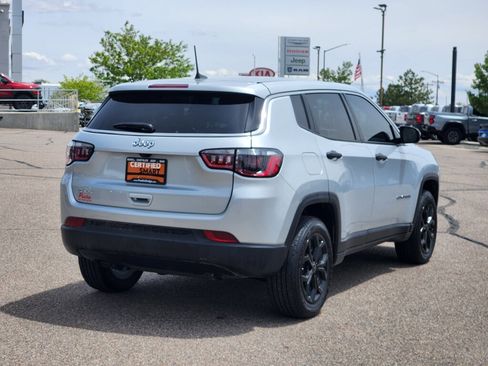 Certified 2025 Jeep Compass Sport AWD/4WD image 3