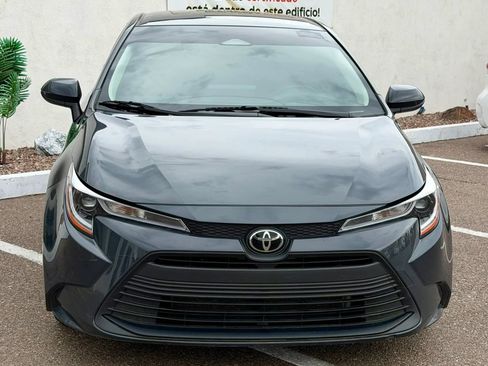 Used 2023 Toyota Corolla LE w/ Carpet Mat Package (TMS) FWD image 4