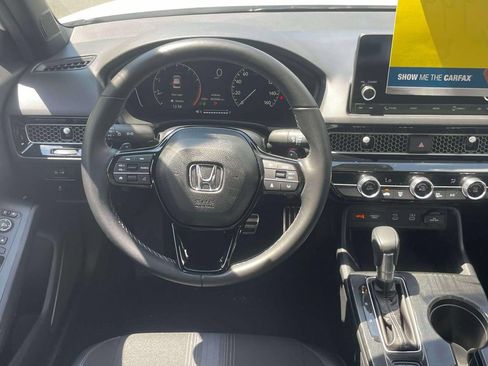 Used 2025 Honda Civic Sport image 14