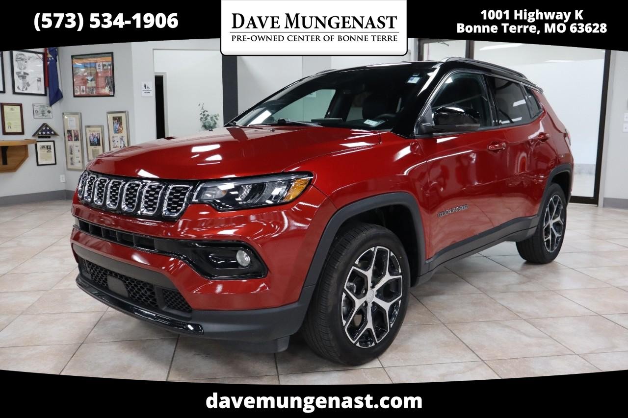 Used 2024 Jeep Compass Limited AWD/4WD image 1