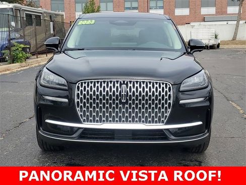 Used 2023 Lincoln Corsair AWD w/ Equipment Group 101A image 2