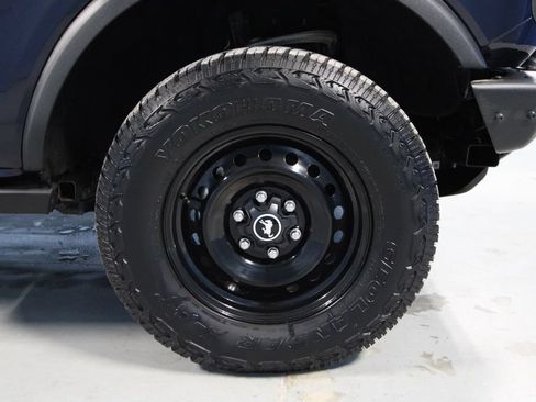 Used 2021 Ford Bronco Black Diamond AWD/4WD image 34