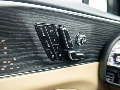 Certified 2024 Cadillac Lyriq Sport w/ Nappa Leather Package image 34