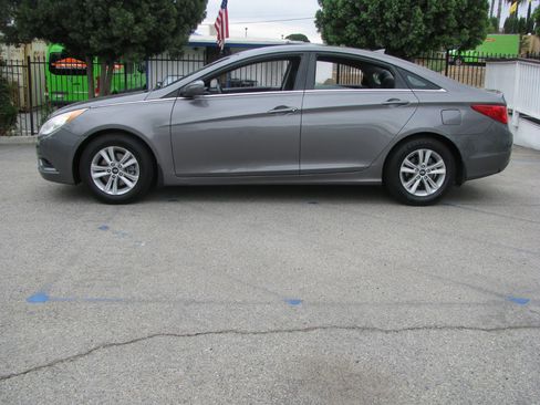 Used 2012 Hyundai Sonata GLS w/ Popular Equipment Pkg image 1