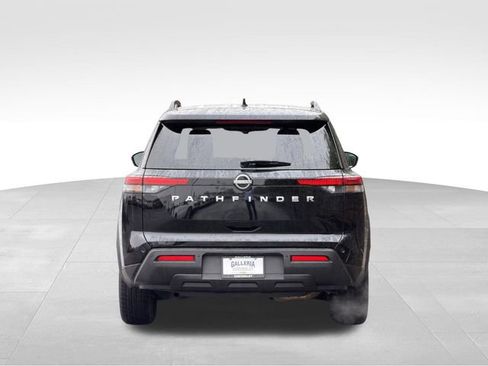 Used 2025 Nissan Pathfinder SV FWD image 7