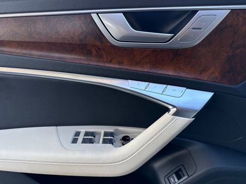 Used 2022 Audi A6 3.0T allroad Prestige w/ Prestige Package image 17