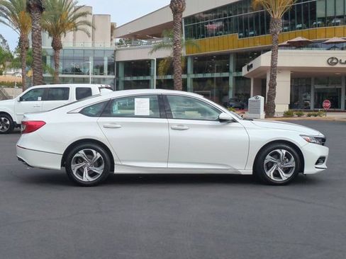 Used 2019 Honda Accord EX image 4