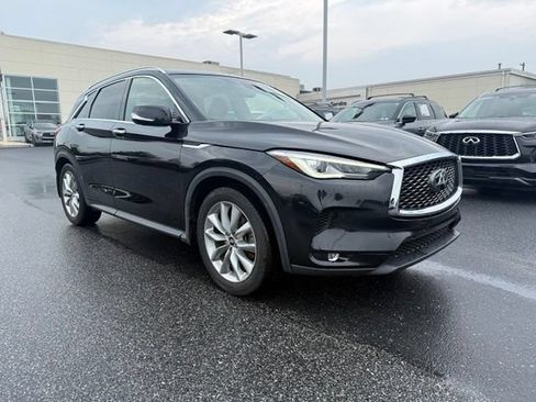 Used 2019 INFINITI QX50 Essential w/ Premium Heat Package AWD/4WD image 1