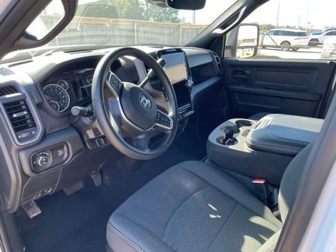 Used 2025 RAM 2500 Tradesman AWD/4WD image 10