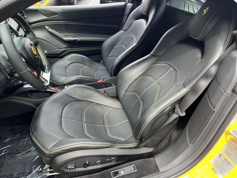 Used 2016 Ferrari 488 GTB RWD image 15