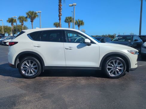 Used 2021 MAZDA CX-5 Grand Touring image 3