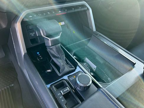 Used 2024 Toyota Tundra Platinum image 29