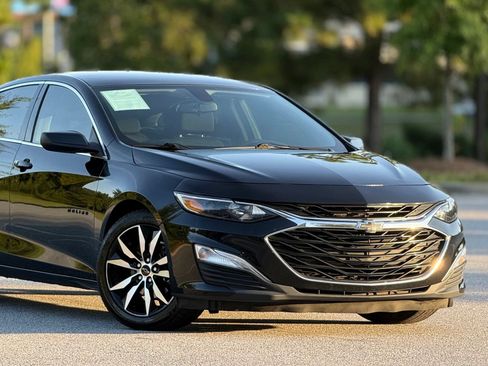 Used 2020 Chevrolet Malibu RS FWD image 46
