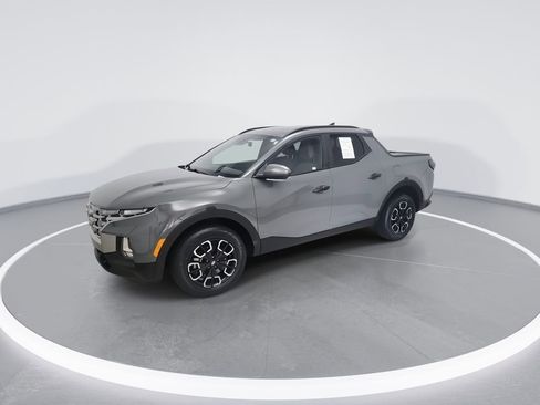 Used 2023 Hyundai Santa Cruz SEL w/ Activity Package AWD/4WD image 6