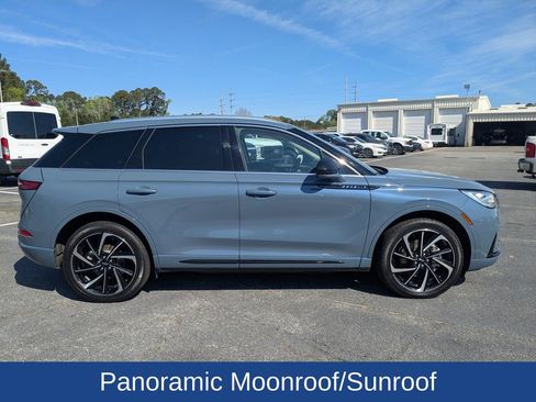Certified 2024 Lincoln Corsair Grand Touring AWD/4WD image 3