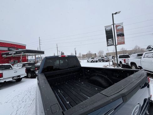 Used 2017 Ford F350 Lariat w/ Lariat Ultimate Package image 9