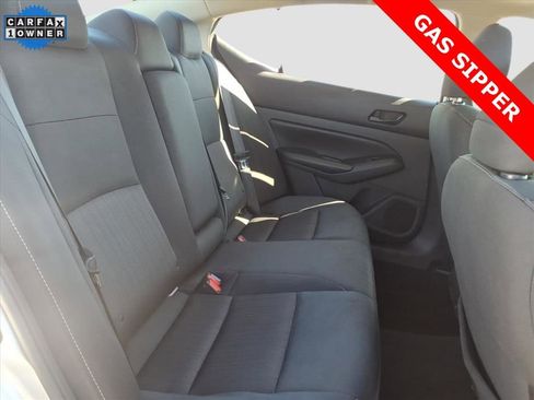 Used 2024 Nissan Altima 2.5 SV image 9