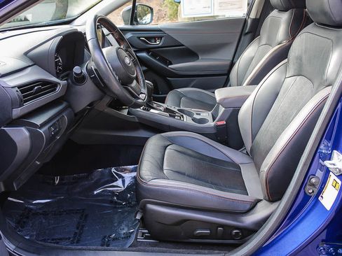 Certified 2024 Subaru Crosstrek 2.5i Limited w/ Crosstrek Mirror Package AWD/4WD image 17